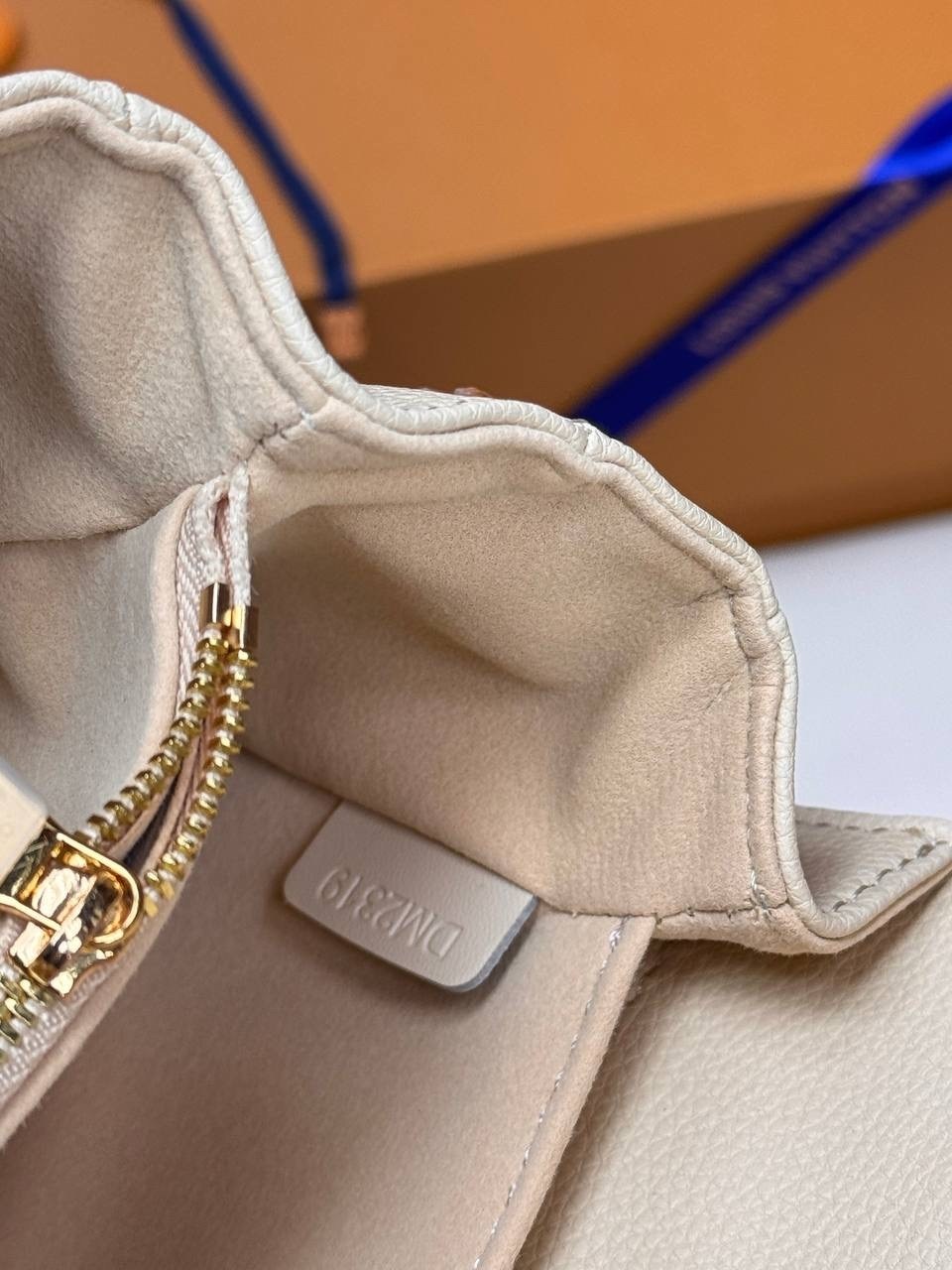 сумка женская louis vuitton,сумка louis vuitton,louis vuitton сумка на плечо,сумка женская louis vuitton натуральная кожа,фирменная женская сумка louis vuitton pochette metis