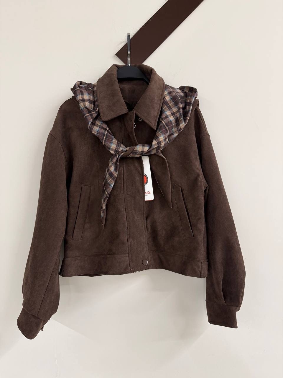 замшевая куртка miu miu,замшевая куртка,куртка из натуральная замша арт 1563,женские замшевые куртки,женская замшевая куртка miu miu коричневая