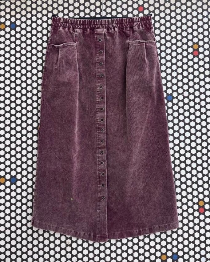 юбка вельветовая миди трапеция 74см,юбка трапеция из вельвета,вельветовая юбка миди,юбка вельветовая,юбка из вельвета с накладными карманами