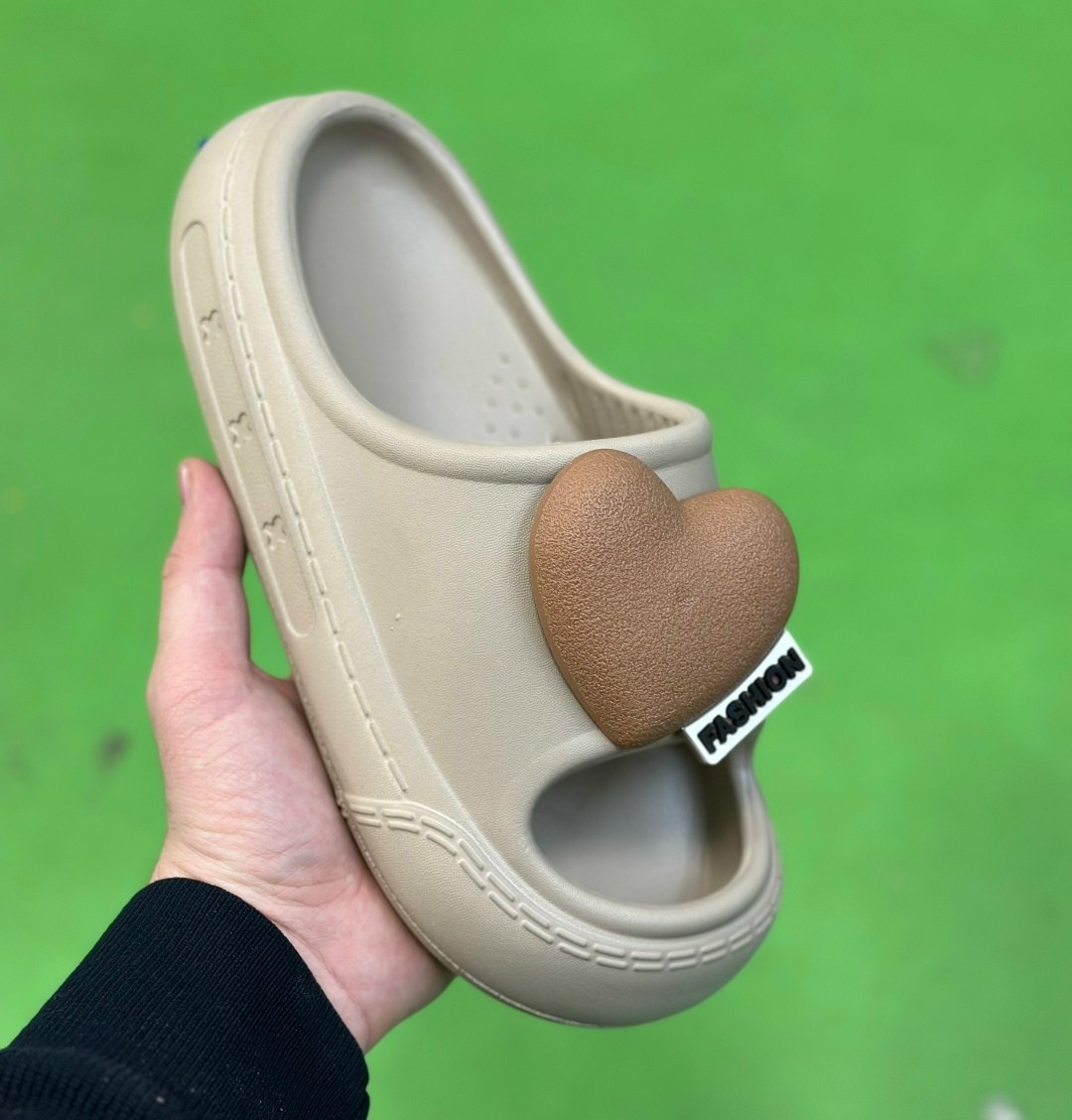 ,женские шлепанцы,летние тапочки,тапочки модные,тапочки летние женские