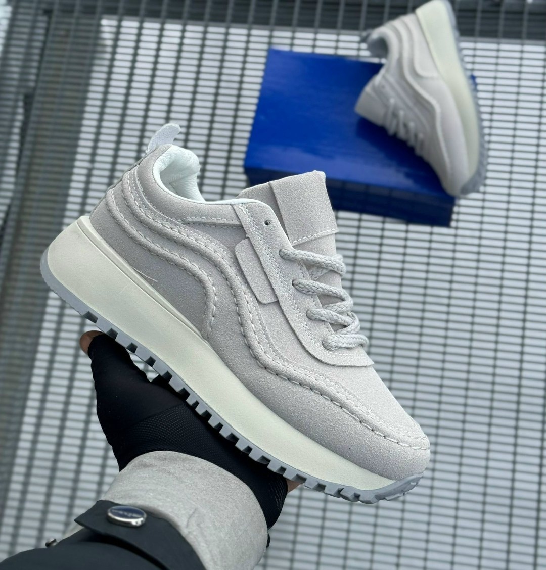 ,кроссовки cvmartanni,женская ,женские кроссовки,обуви