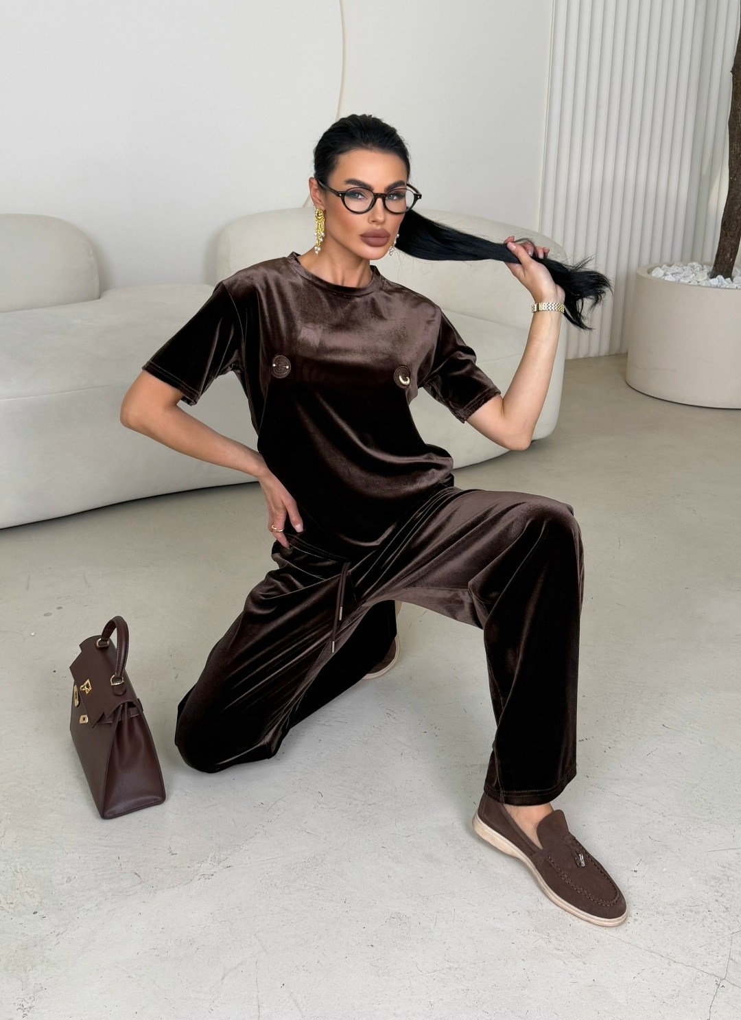 брюки мокко looklikecat 06676420,костюм велюровый,костюм женский,костюм с брюками велюр,костюм с брюками