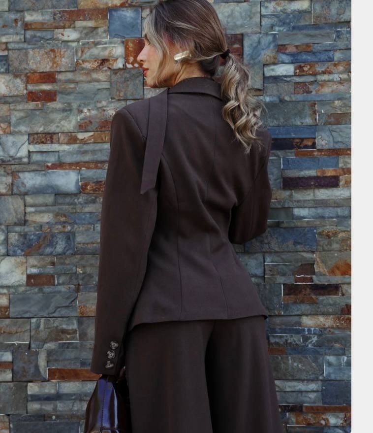 брючный костюм,брючный костюм деловой,брючные костюмы женские,коричневый брючный костюм,классический женский брючной костюм