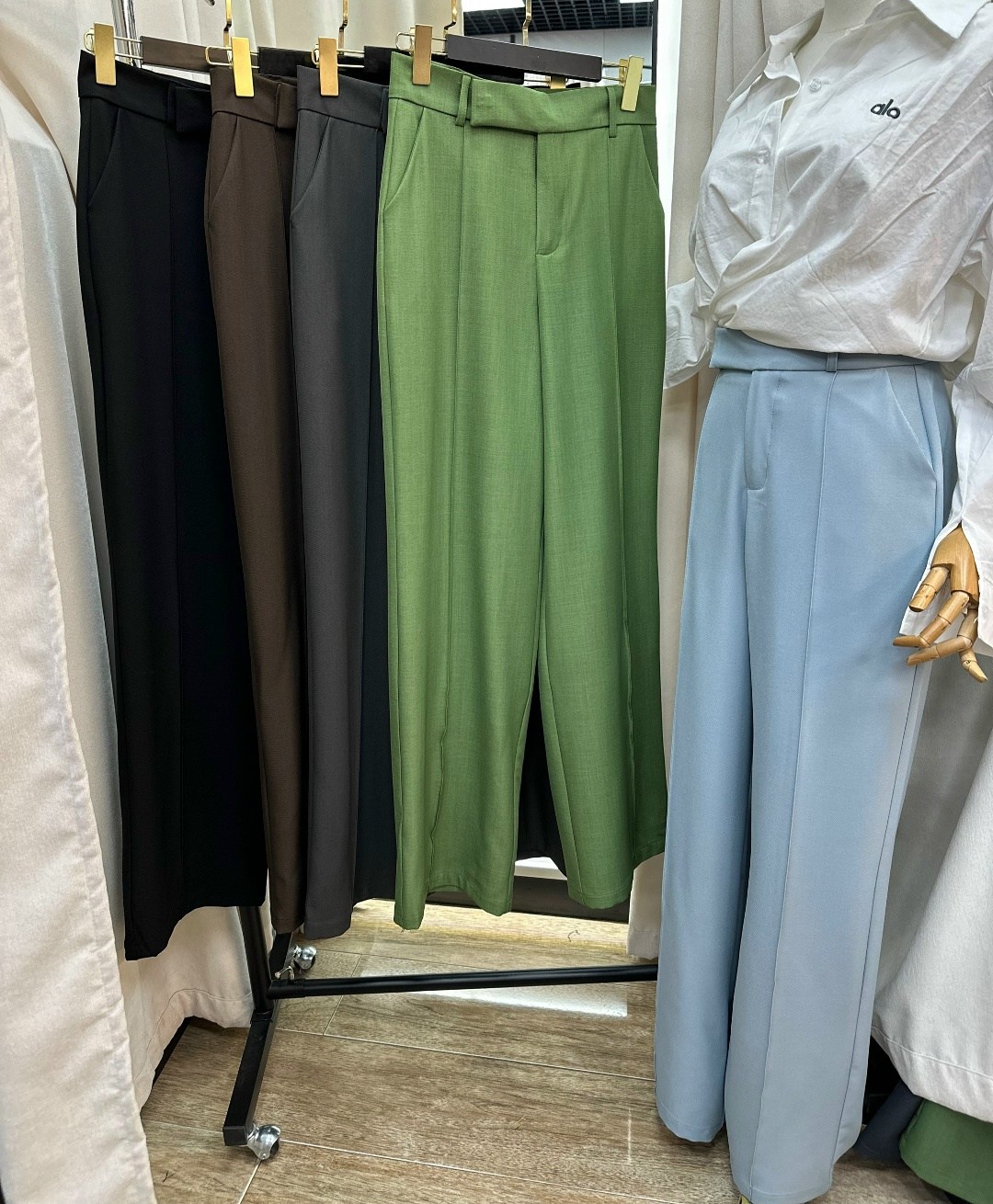 стильные наряды,одежда стильная,брюки женские палаццо,модные брюки,одежда кэжуал