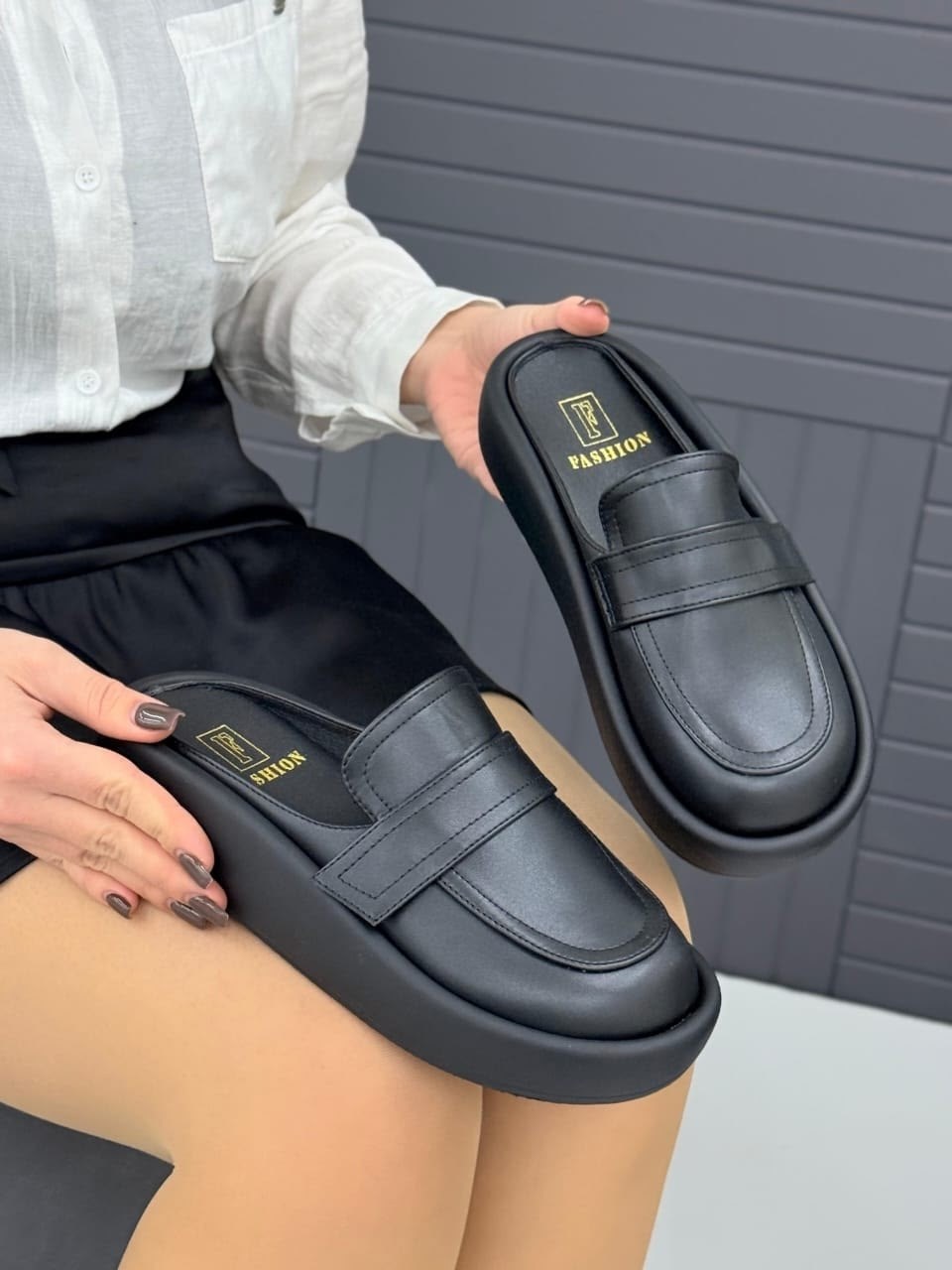 женские лоферы,,лоферы женские черные,лоферы модные,женская
