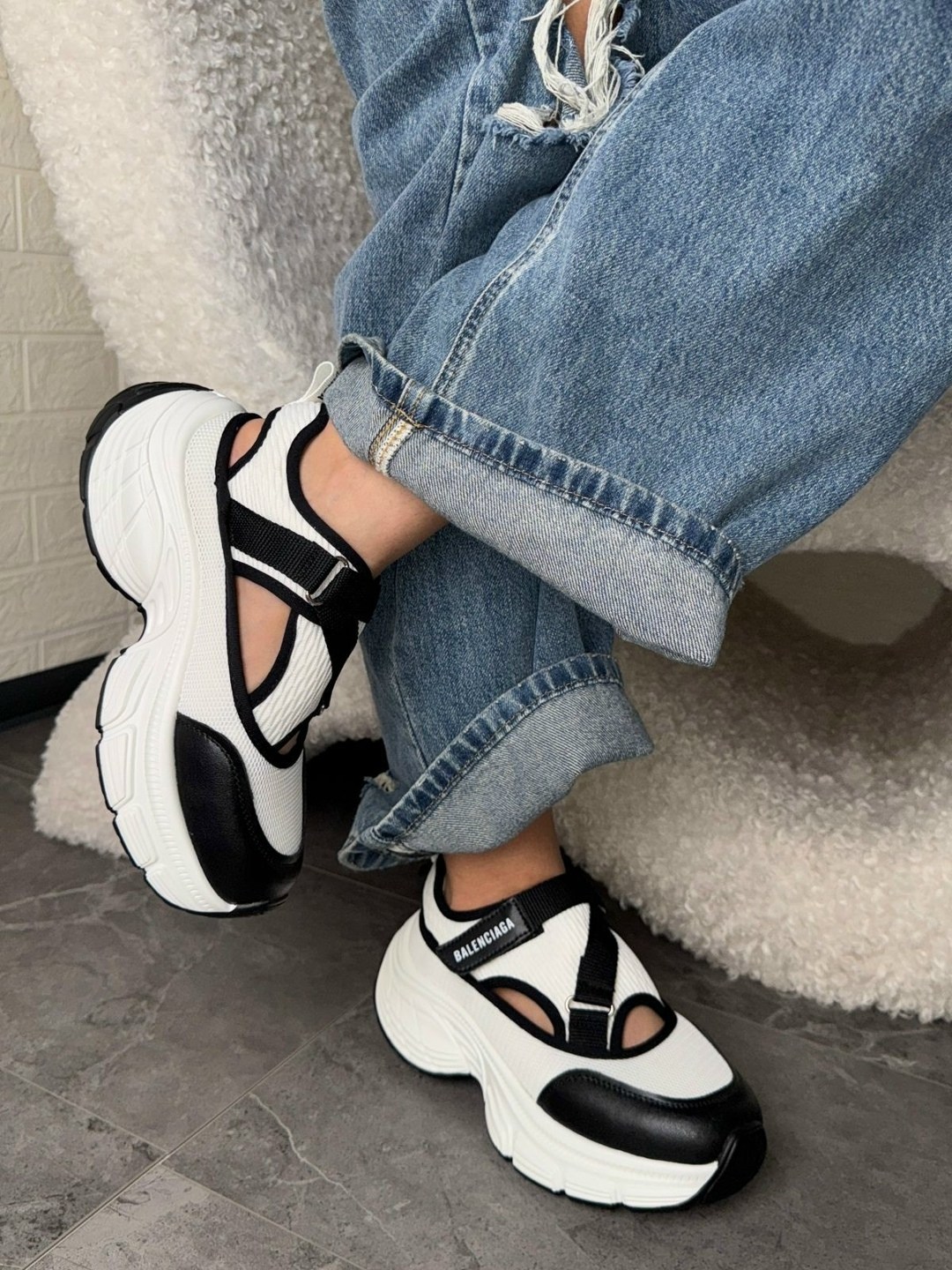 кроссовки женские balenciaga,кроссовки баленсиага красные,кроссовки balenciaga,кроссовки баленсиага женские,баленсиага