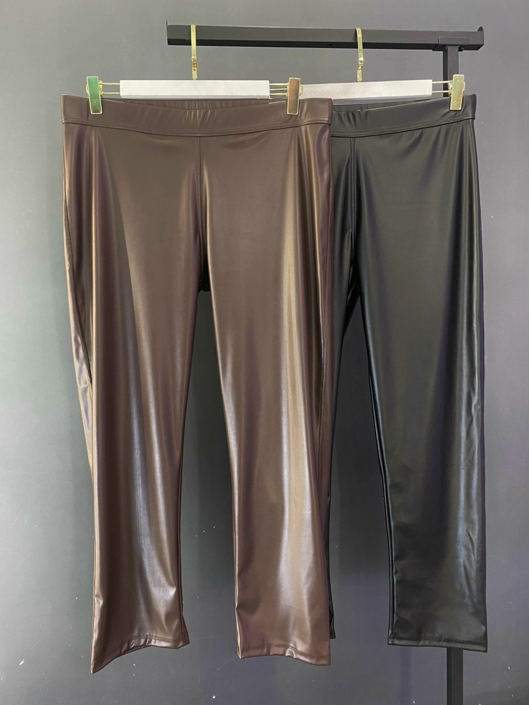 кожаные брюки,женские кожаные брюки,кожаные брюки зара,лосины кожаные,модные брюки