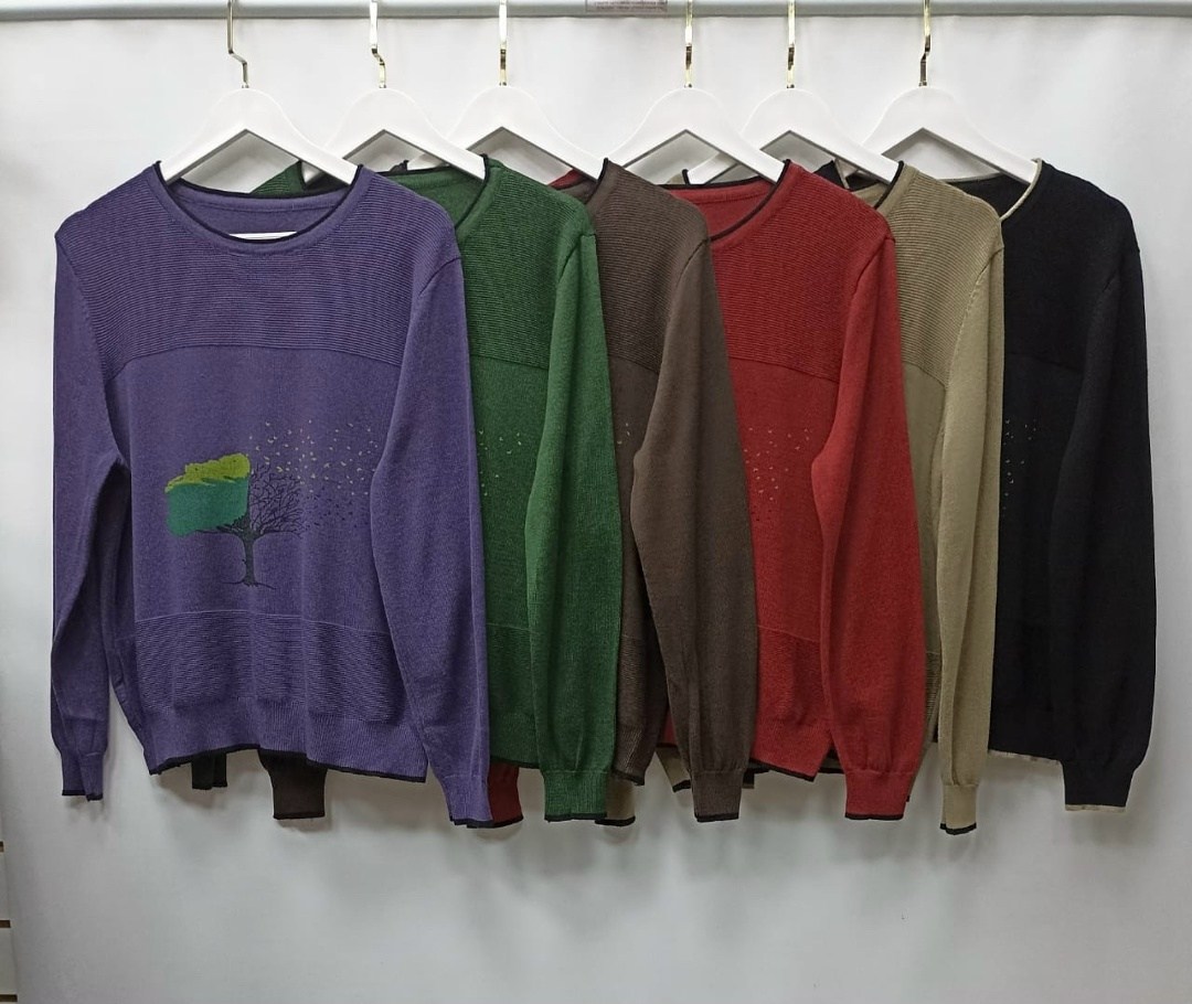 свитер с принтом,свитера женские,джемпер с принтом женский,свитер с вышивкой,женская кофта