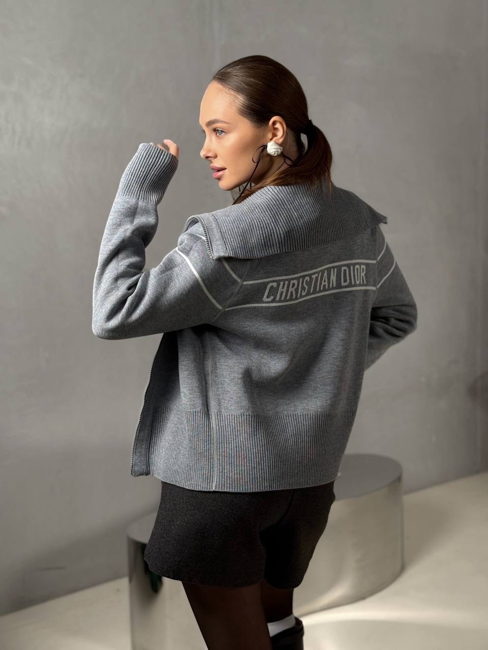 серые шорты,жакет,женские шорты,серые шорты женские,короткие шорты