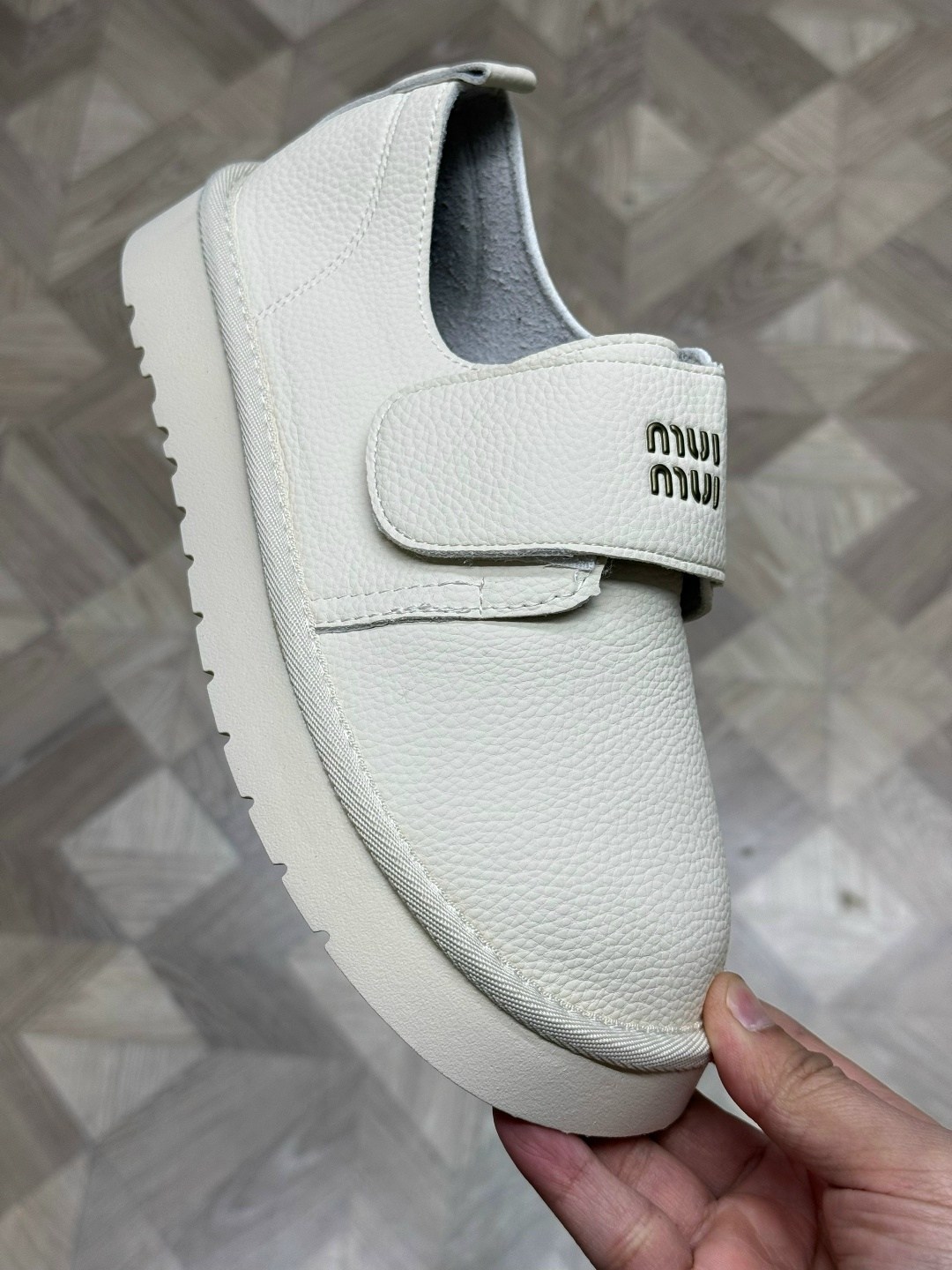 ,женская ,женские кеды,обуви,кроссовки женскиe