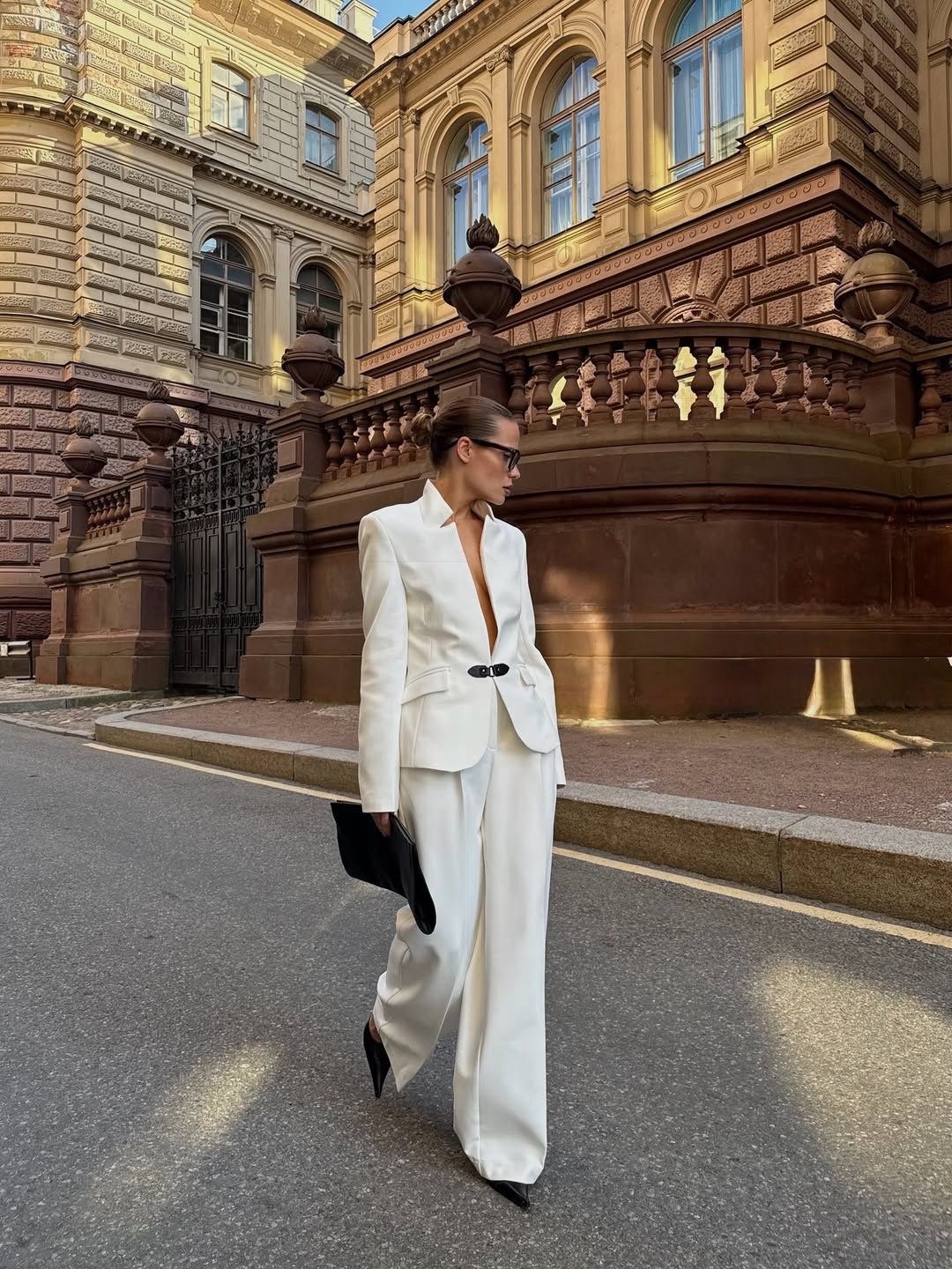 брючный костюм,брючный костюм деловой,женские брючные костюмы,стильные наряды,коричневый костюм