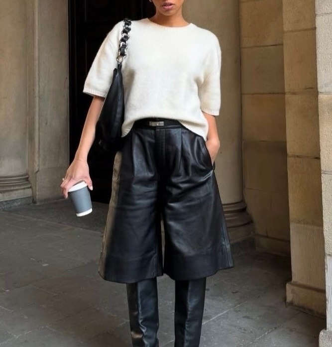 кожаные шорты,шорты бермуды женские кожаные,кожаные шорты-бермуды,женские кожаные шорты,коричневые кожаные шорты бермуды женские