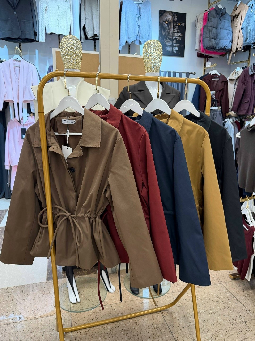 повседневная куртка,куртка женская,демисезонная куртка,короткая куртка,женские плащи