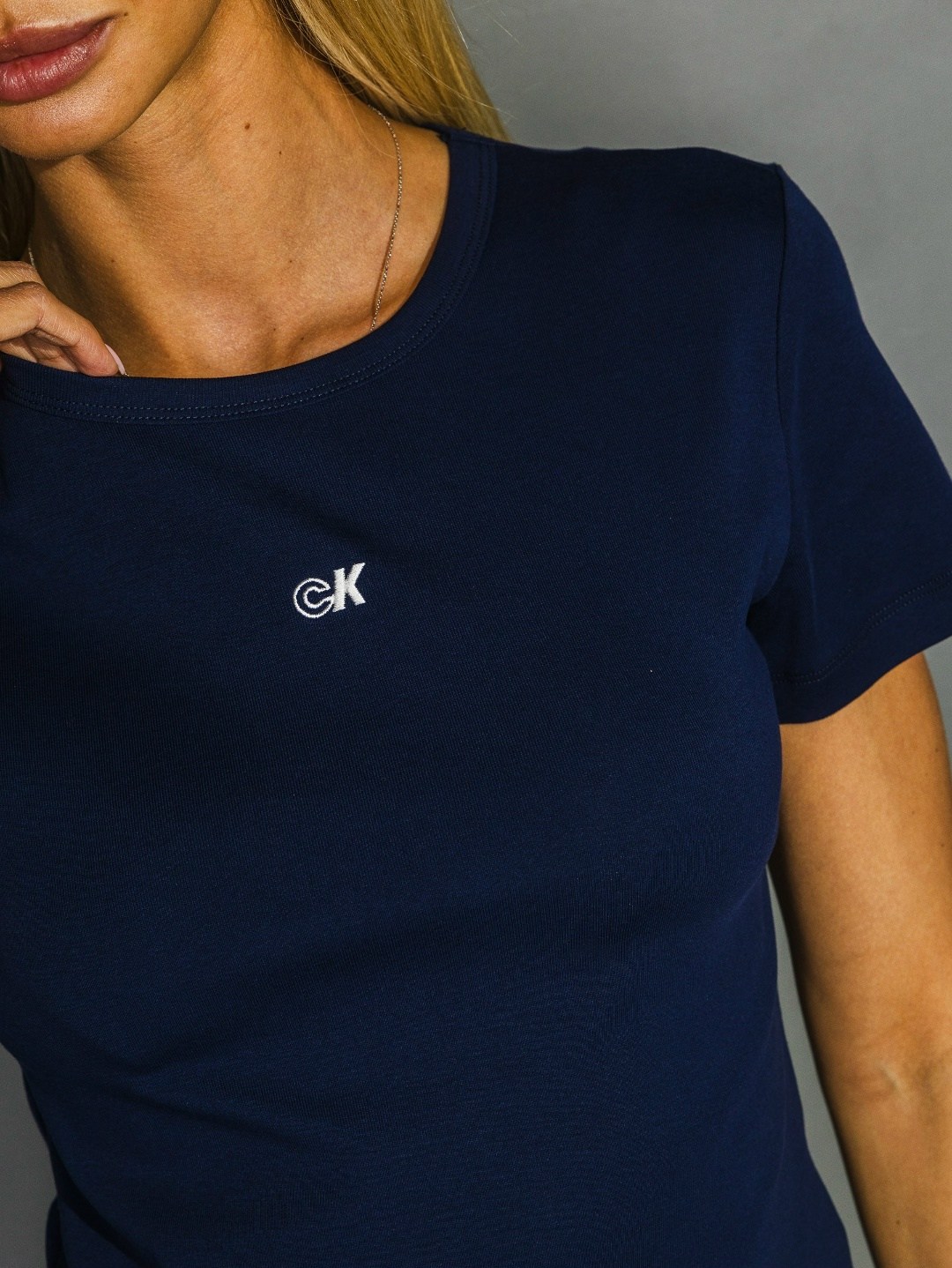 футболки женская,футболки и топы,синие футболки,футболка темно синяя,футболка