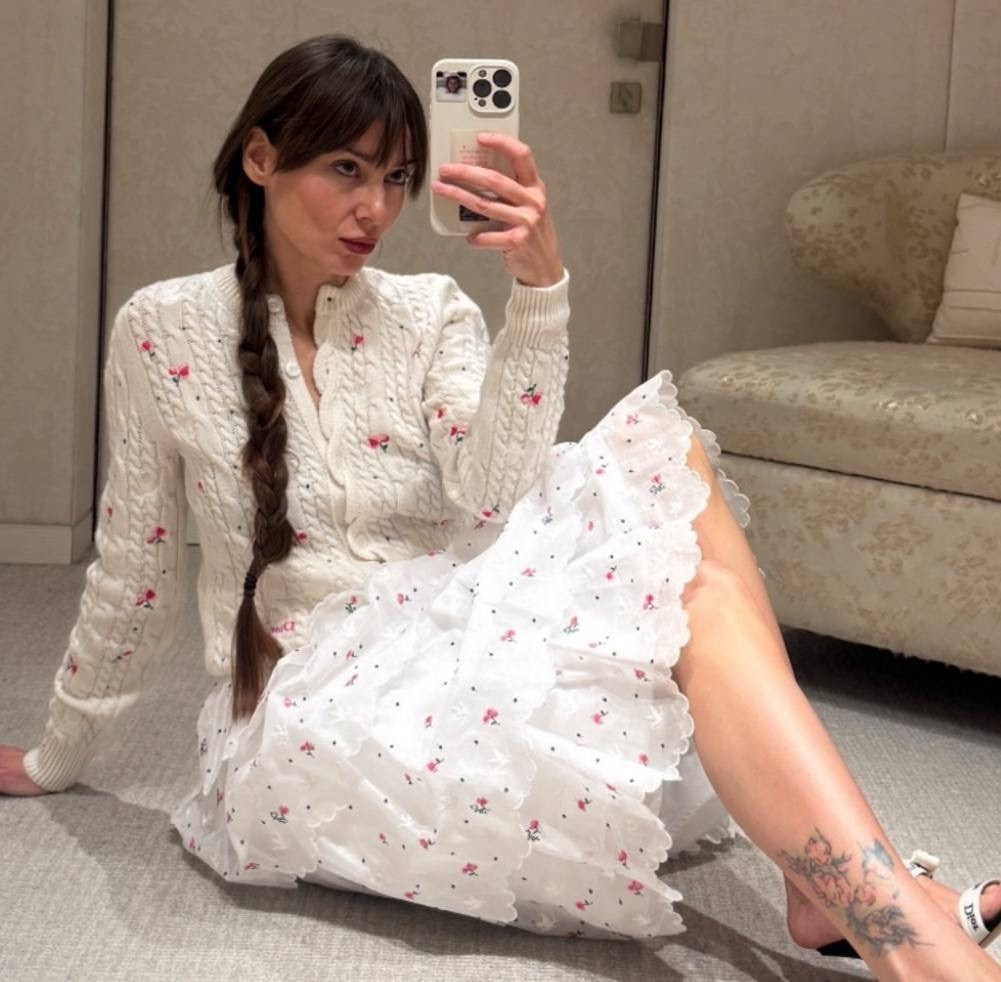 вязаный кардиган,вязаные свитера,кофта вязаная,кардиган с вишнями,кардиган