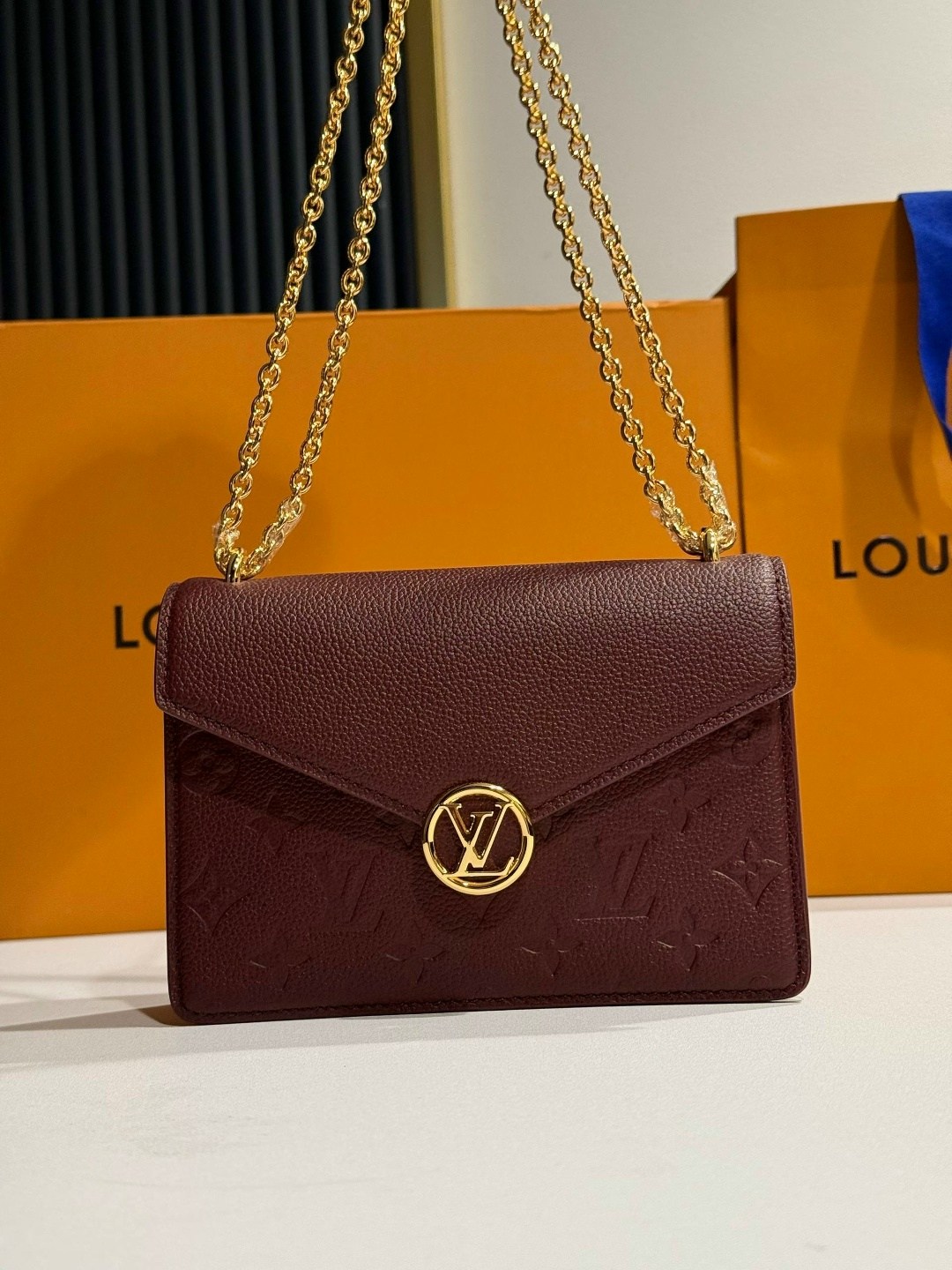 louis vuitton клатч louis vuitton,louis vuitton сумка,louis vuitton сумка на плечо,сумка клатч louis vuitton,женская сумка louis vuitton