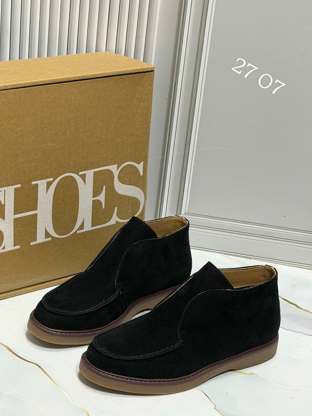 замшевые ботинки loro piana коричневые,,лоферы мужские loro piana замшевые,лоферы loro piana,замшевые ботинки лоро пиано