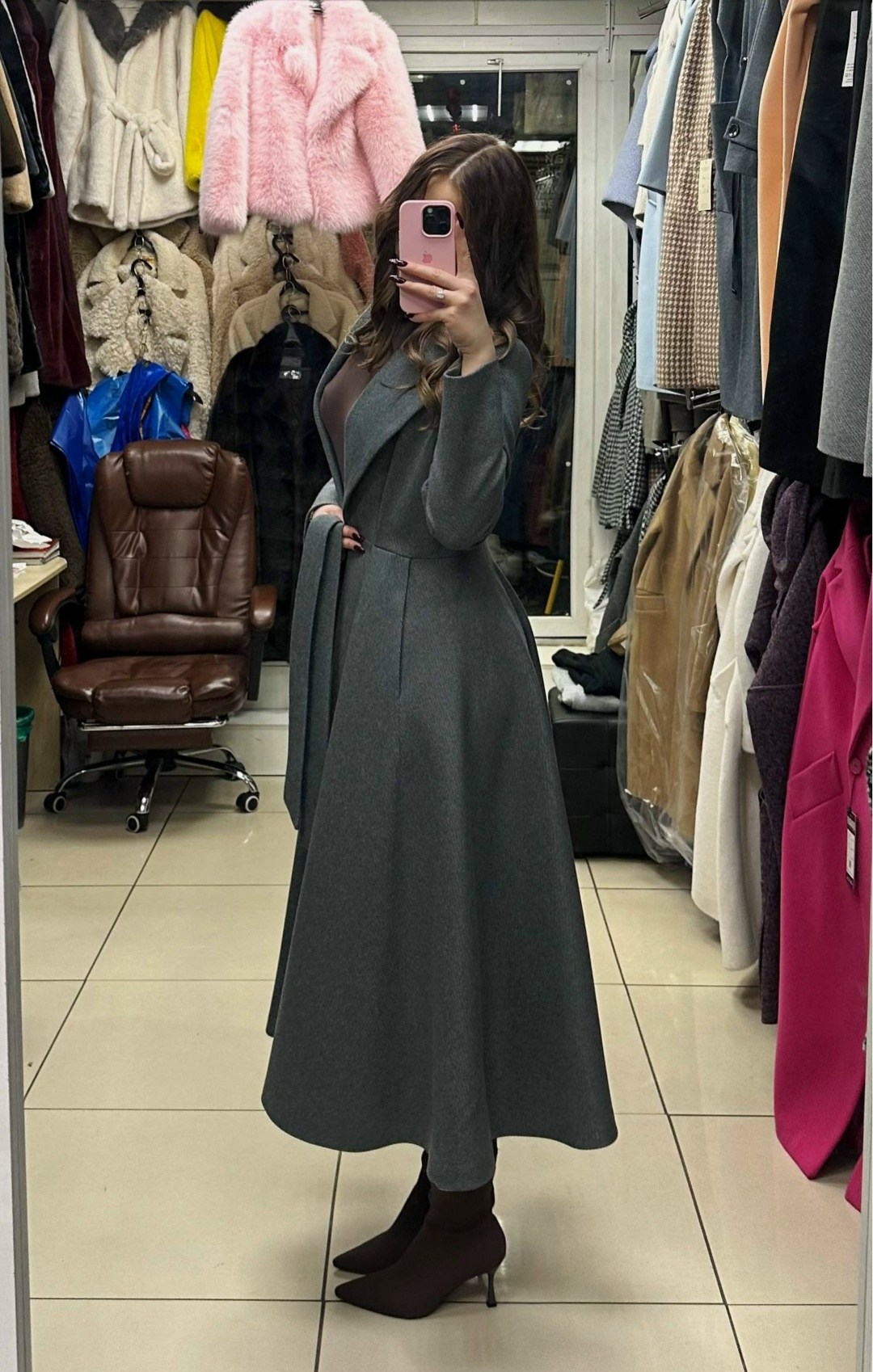 пальто с юбкой,пальто классическое,пальто-платье с капюшоном,пальто серое с юбкой полусолнце,приталенное пальто