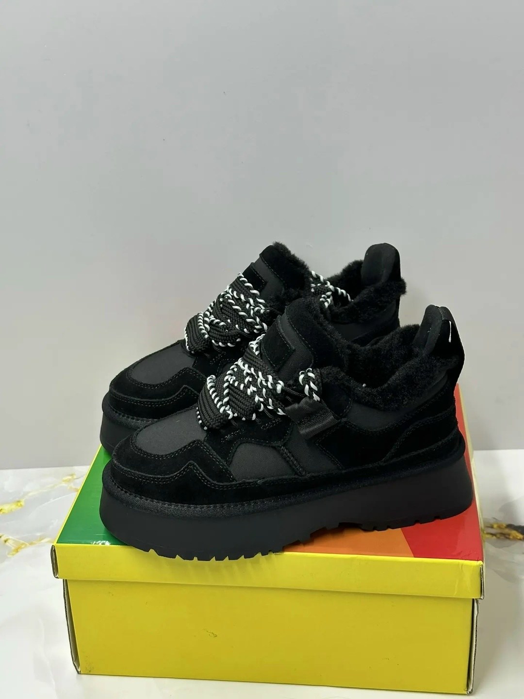 ,ugg lowmel sneaker кроссовки женские зимние,кеды зимние ugg lowmel trainer premiumshoes цвет черный,обуви,кроссовки ugg