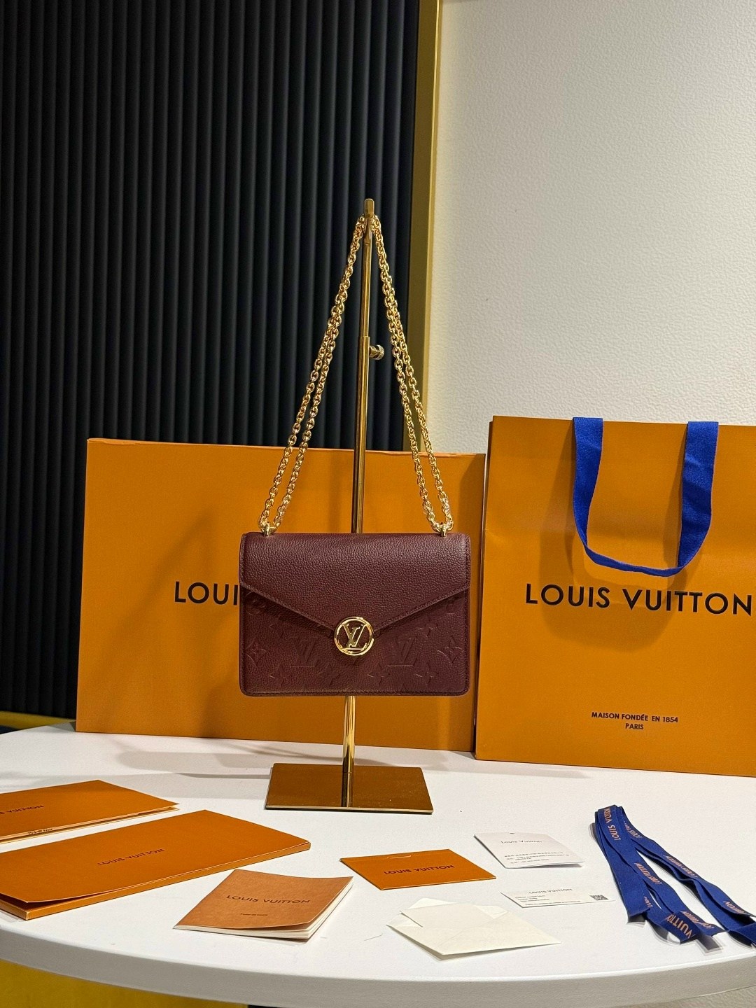 louis vuitton клатч louis vuitton,louis vuitton сумка,louis vuitton сумка на плечо,сумка клатч louis vuitton,женская сумка louis vuitton