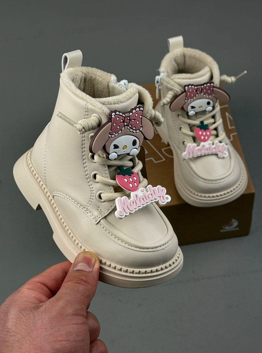 ботинки для девочек,,ботинки детские,демисезонные ботинки для девочек,детские ботинки для девочек