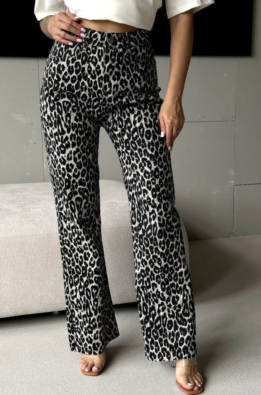женские джинсы леопардовые прямые,джинсы женские,брюки джинсы,джинсы женские клеш,брюки, джинс