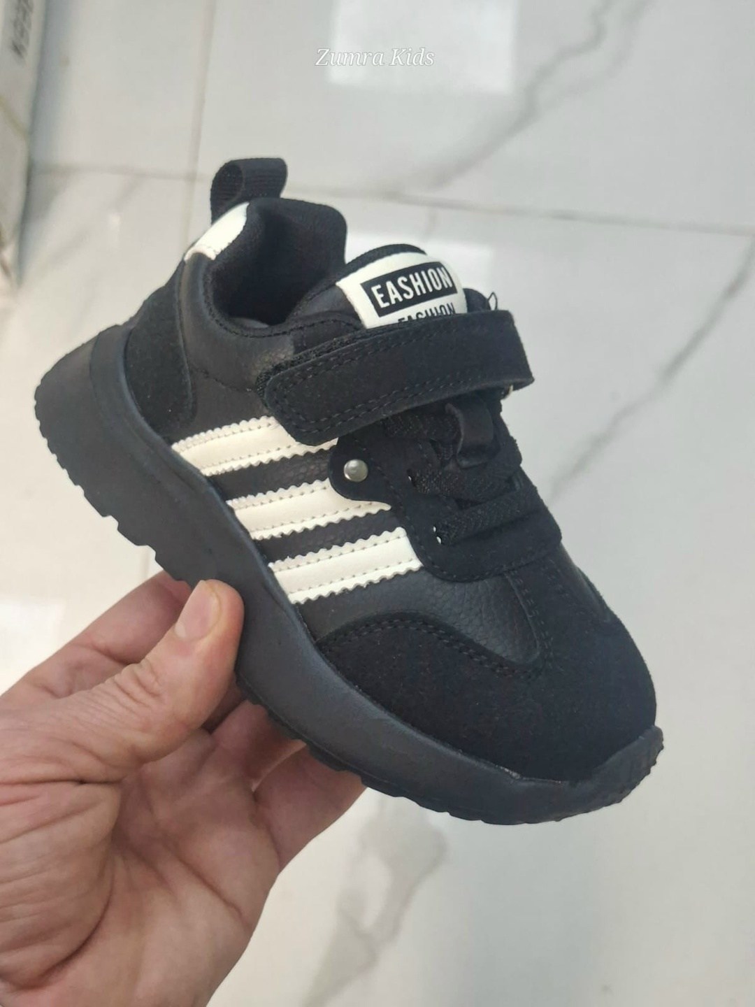 ,детские кроссовки,повседневные кроссовки,кроссовка детская,модные кроссовки