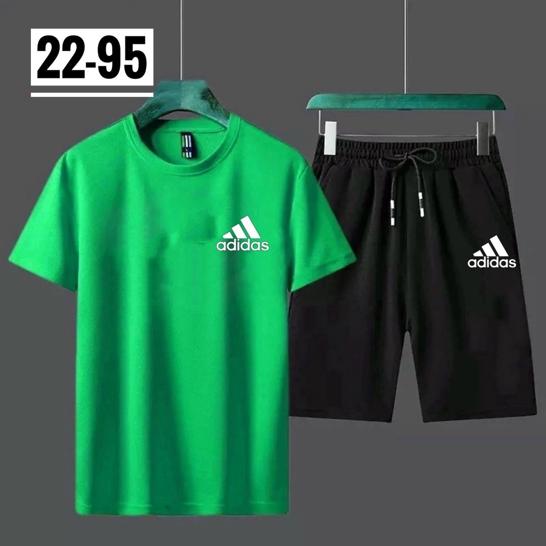 спортивные костюм с шортами,костюм спортивный мужской,спортивные костюм,костюм мужской без человека,спорт костюм