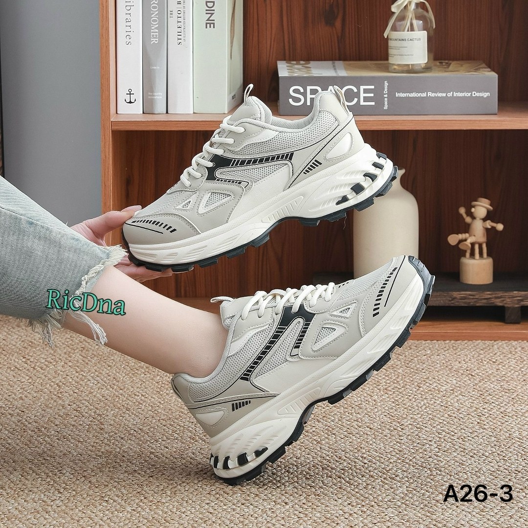 кроссовки женскиe,кроссовки для женщин,женские массивные кроссовки,модные кроссовки,кроссовки на тонкой подошве