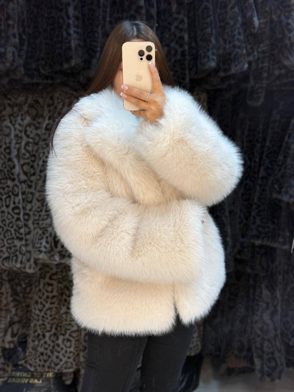 шуба искусственная короткая экошуба зимняя оверсайз mimar brand,искусственная шуба,шуба из искусственного меха,шуба короткая,шубка