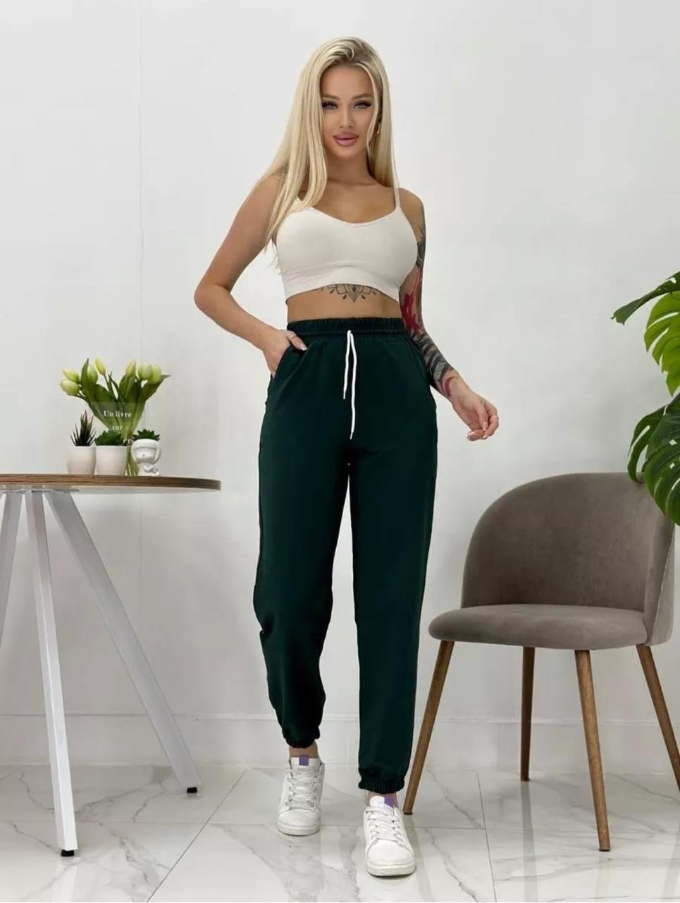 спортивные брюки джоггеры с высокой посадкой,брюки спортивные домашние джоггеры,cпортивные штаны женские,спортивные брюки джоггеры,штаны джоггеры на резинке
