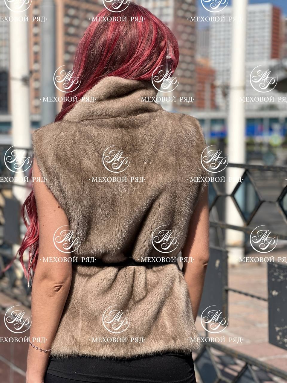 меховая манишка,норковый удлиненный жилет,манишка из меха норки "жемчуг",манишка из норки,норковая жилетка