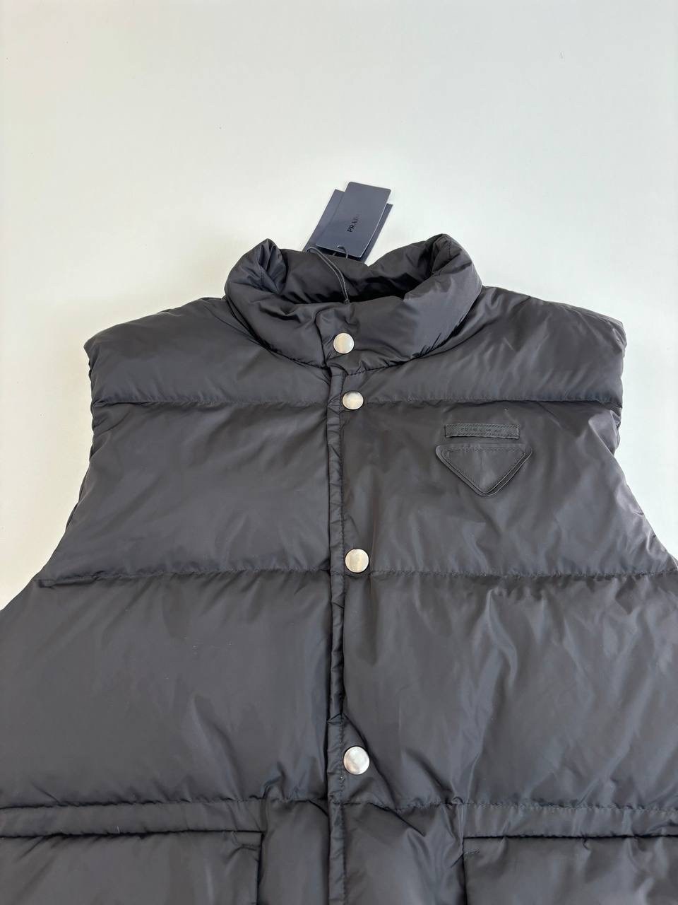 жилетка prada,жилет prada,жилетка прада,жилетка мужская prada,жилет прада