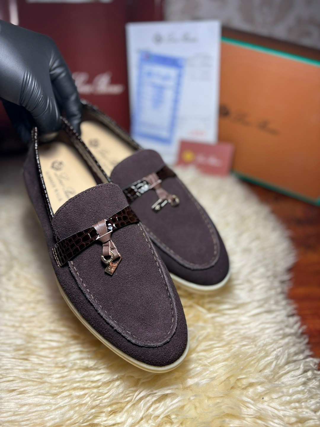 ,лоферы из натуральной замши loro piana,лоферы лоро пиано оригинал,лоферы loro piana,лоферы женские loro piana