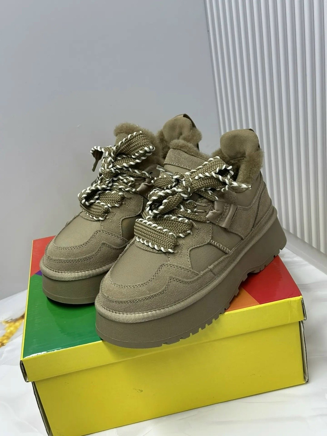 ,ugg lowmel sneaker кроссовки женские зимние,кеды зимние ugg lowmel trainer premiumshoes цвет черный,обуви,кроссовки ugg