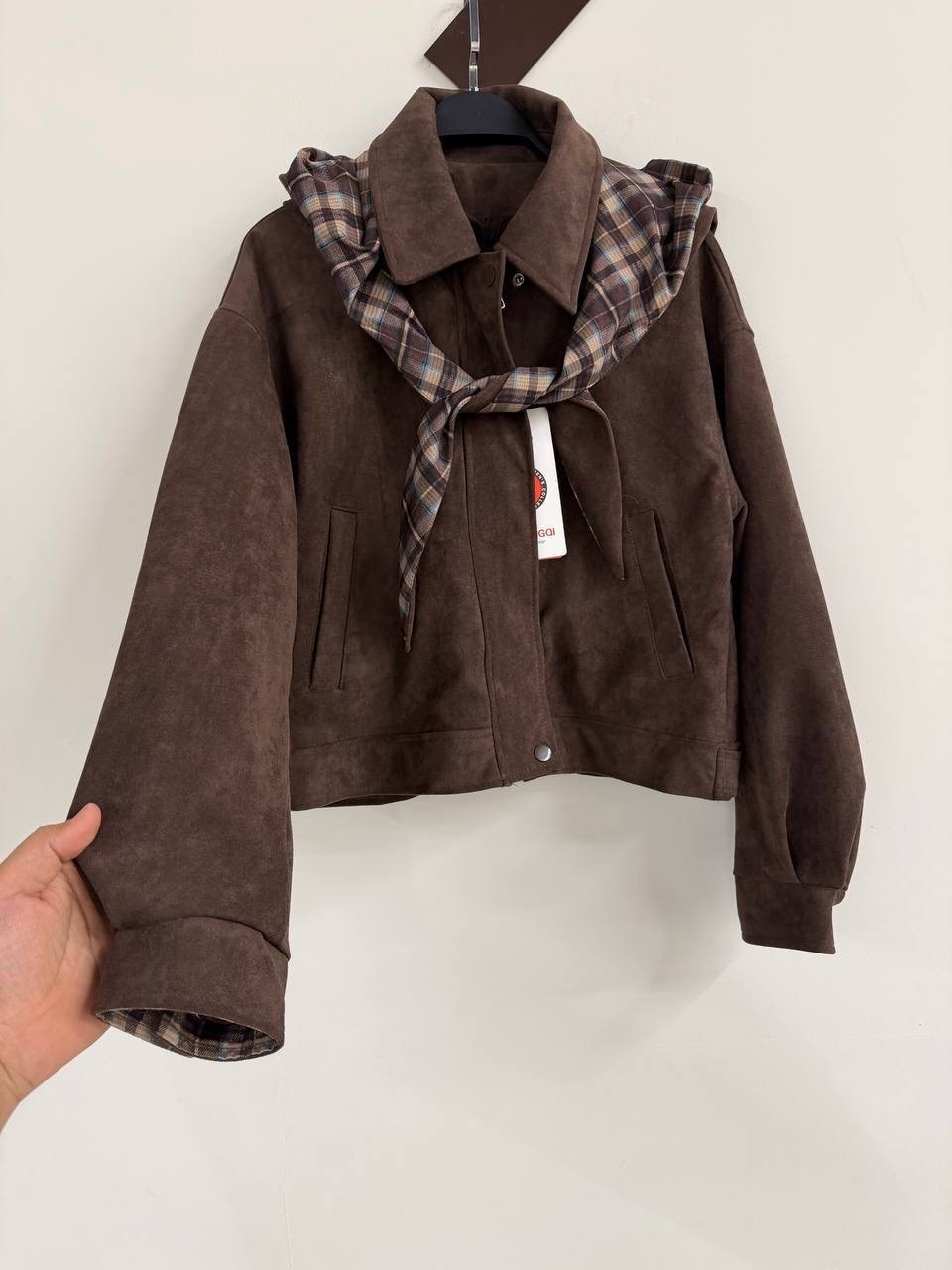 замшевая куртка miu miu,замшевая куртка,куртка из натуральная замша арт 1563,женские замшевые куртки,женская замшевая куртка miu miu коричневая