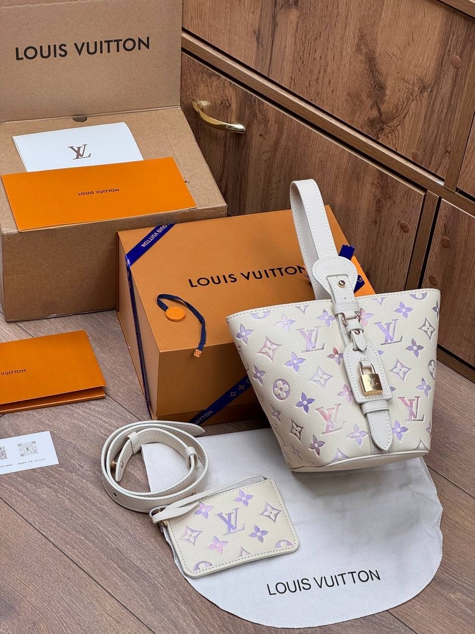 louis vuitton сумка на плечо,louis vuitton сумка,сумка louis vuitton женская,сумка на плечо louis vuitton louis vuitton,модная сумка louis vuitton