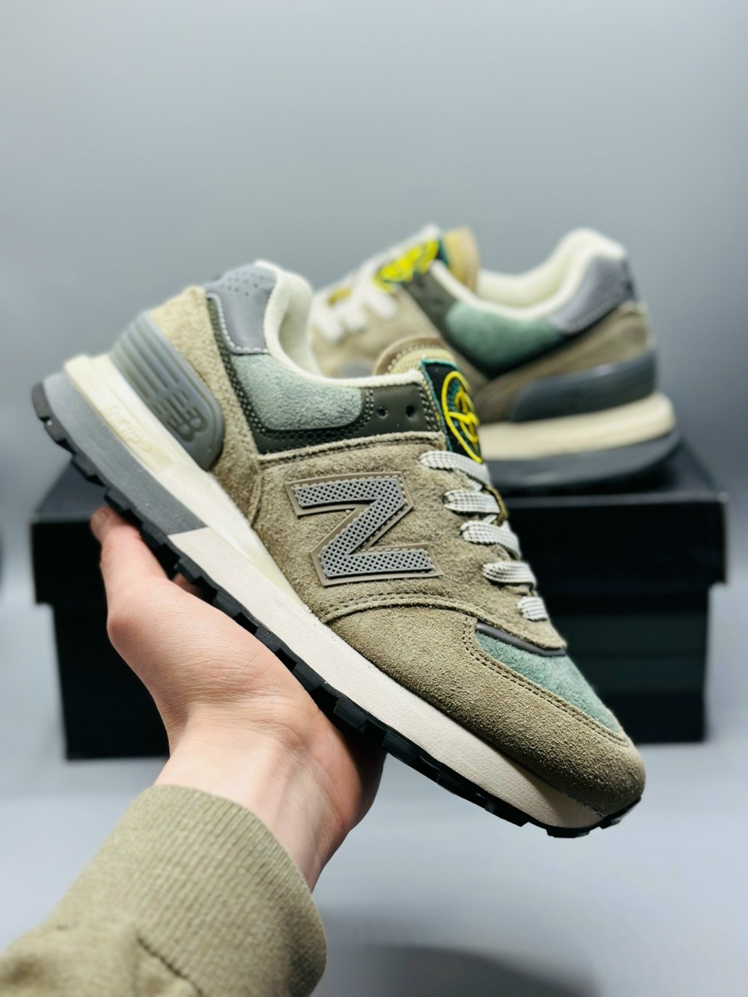 кроссовки new balance 574 stone island,мужская спортивная  new balance 574 stone island,кроссовки new balance 574,кроссовки stone island x new balance 574,кроссовки замша