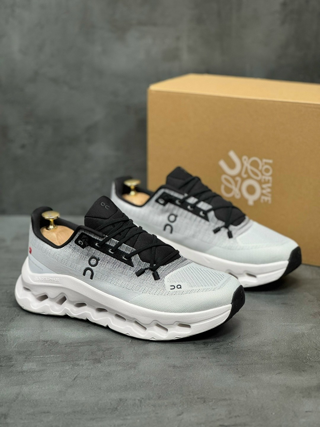 кроссовки cloudtilt 'mineral ivory' on running,кроссовки on cloudtilt 'black ivory' белый/черный,кроссовки беговые мужские on cloudtilt,кроссовки on cloudtilt mineral ivory белый синий,кроссовки on ru