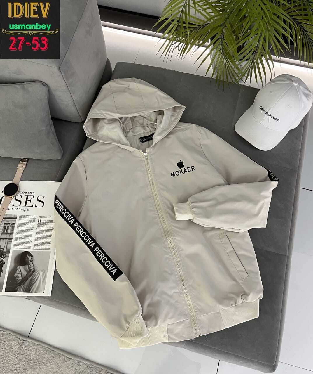 куртка демисезонная,легкая куртка,куртка белая,куртка,куртка balenciaga