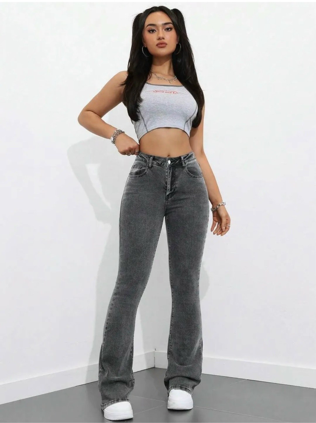 джинсы клеш,женские джинсы,серые джинсы женские с завышенной талией,джинсы клеш женские,современные джинсы