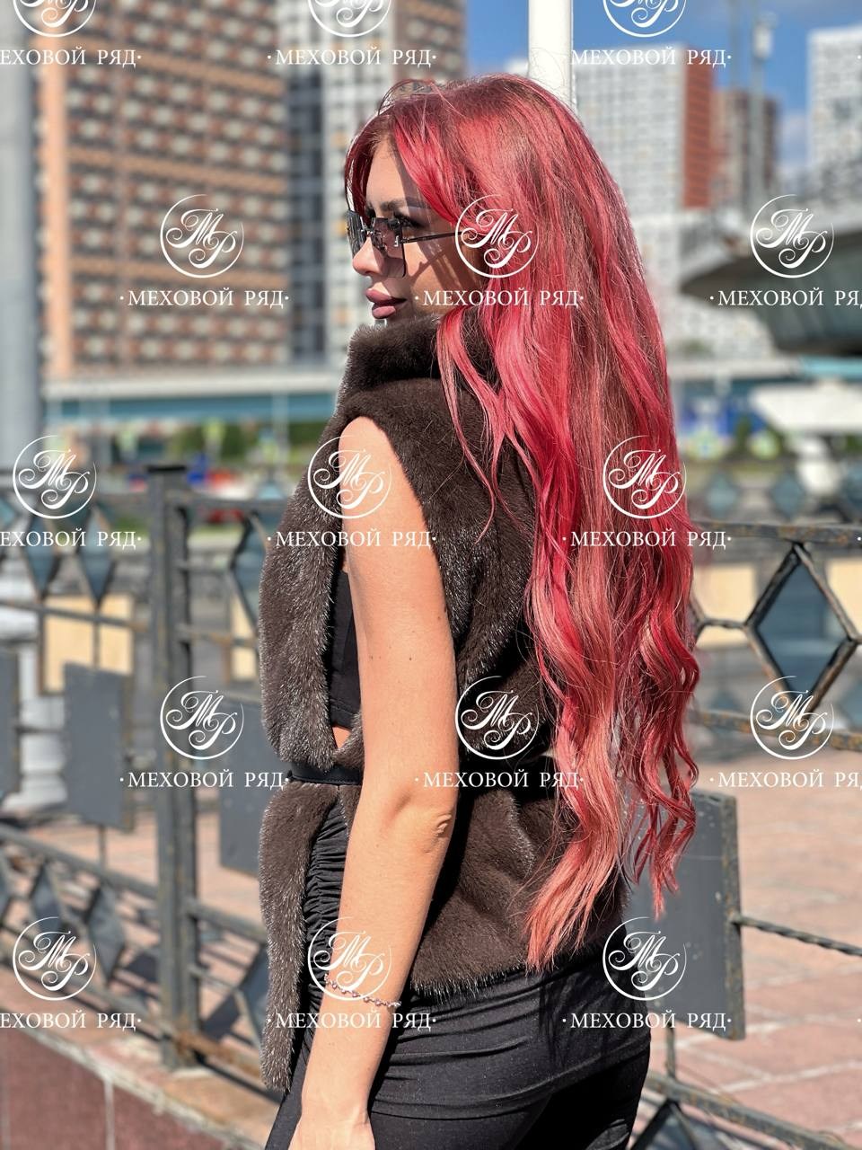 манишка меховая,манишка меховая женская,шубка из меха европейской норки,меховые изделия,меховой ряд-business