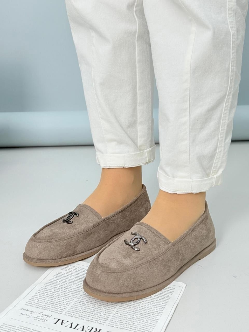 лоферы chanel,,женские замшевые лоферы chanel коричневые с мехом,женские лоферы chanel с мехом,женские лоферы chanel