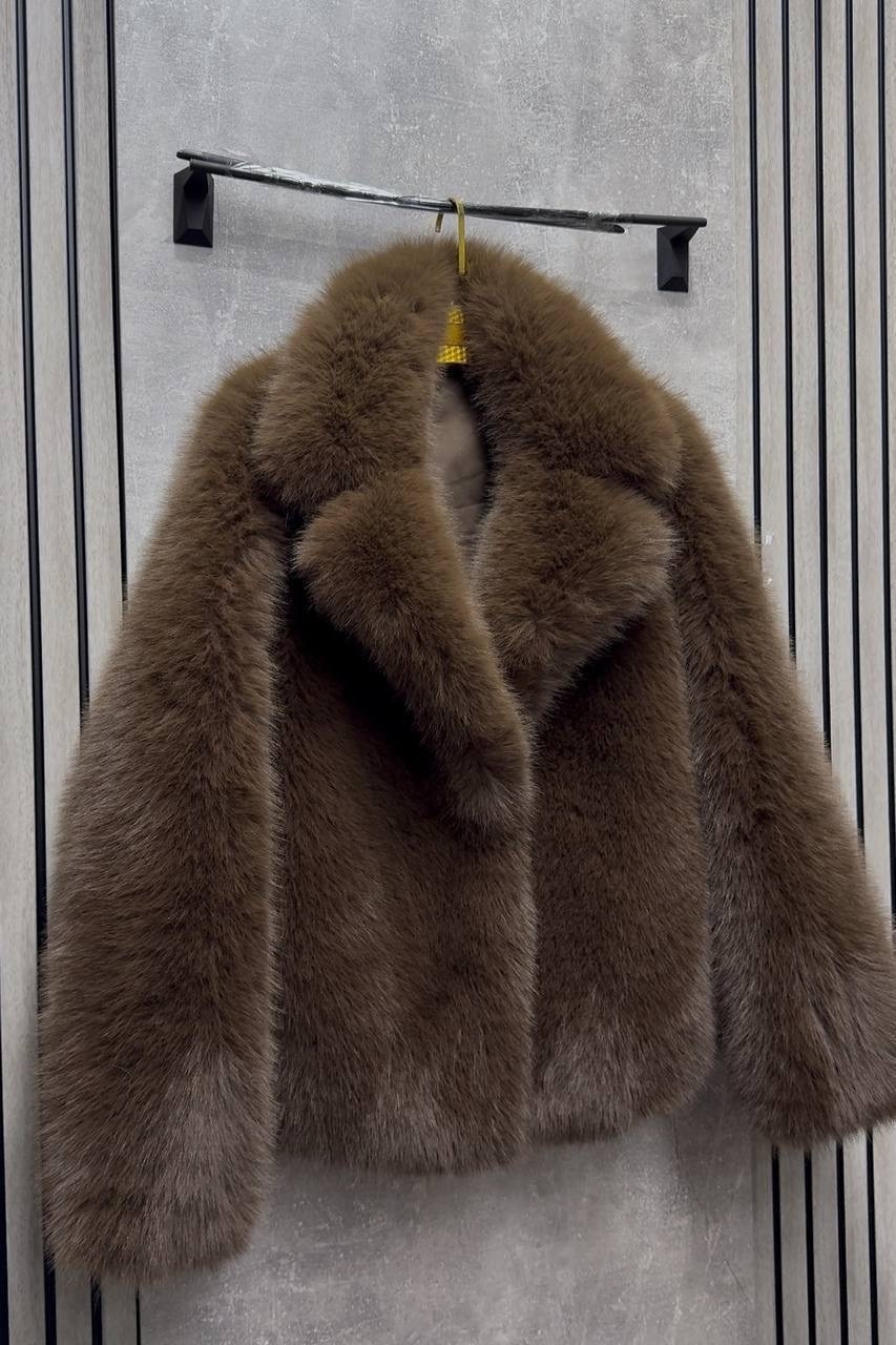 шуба искусственная короткая экошуба зимняя оверсайз mimar brand,искусственная шуба,шуба из искусственного меха,шуба короткая,шубка