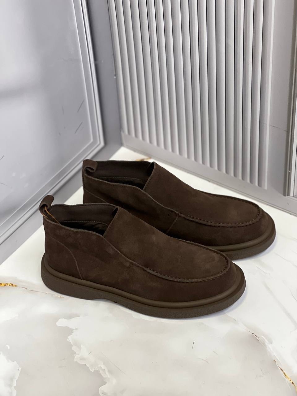 ,замшевые ботинки loro piana коричневые,santoni замшевые лоферы коричневый,замшевые коричневые лоферы loro piana,ботинки лоро пиано