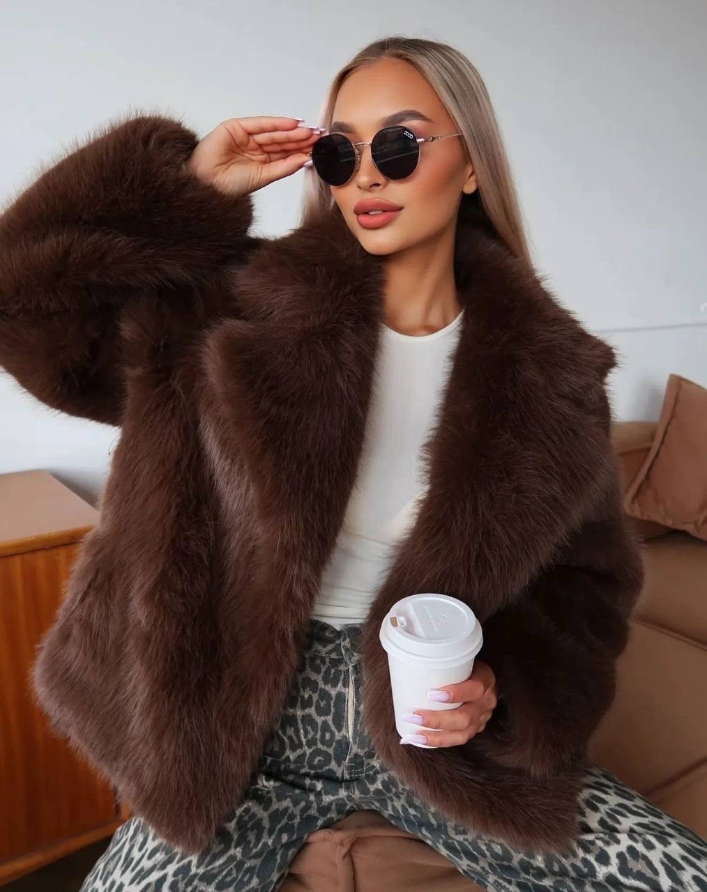 шуба искусственная короткая экошуба зимняя оверсайз mimar brand,искусственная шуба,шуба из искусственного меха,шуба короткая,шубка