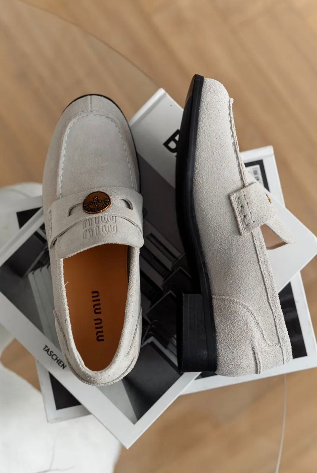 ,женские лоферы,loro piana лоферы женские,женская ,бежевые лоферы