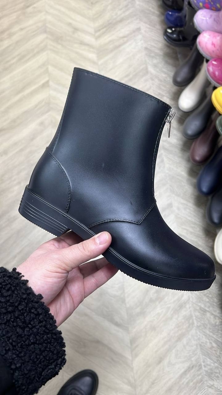 женские резиновые сапоги,резиновые сапоги,резиновые сапоги женские короткие стильные,,модные резиновые сапоги