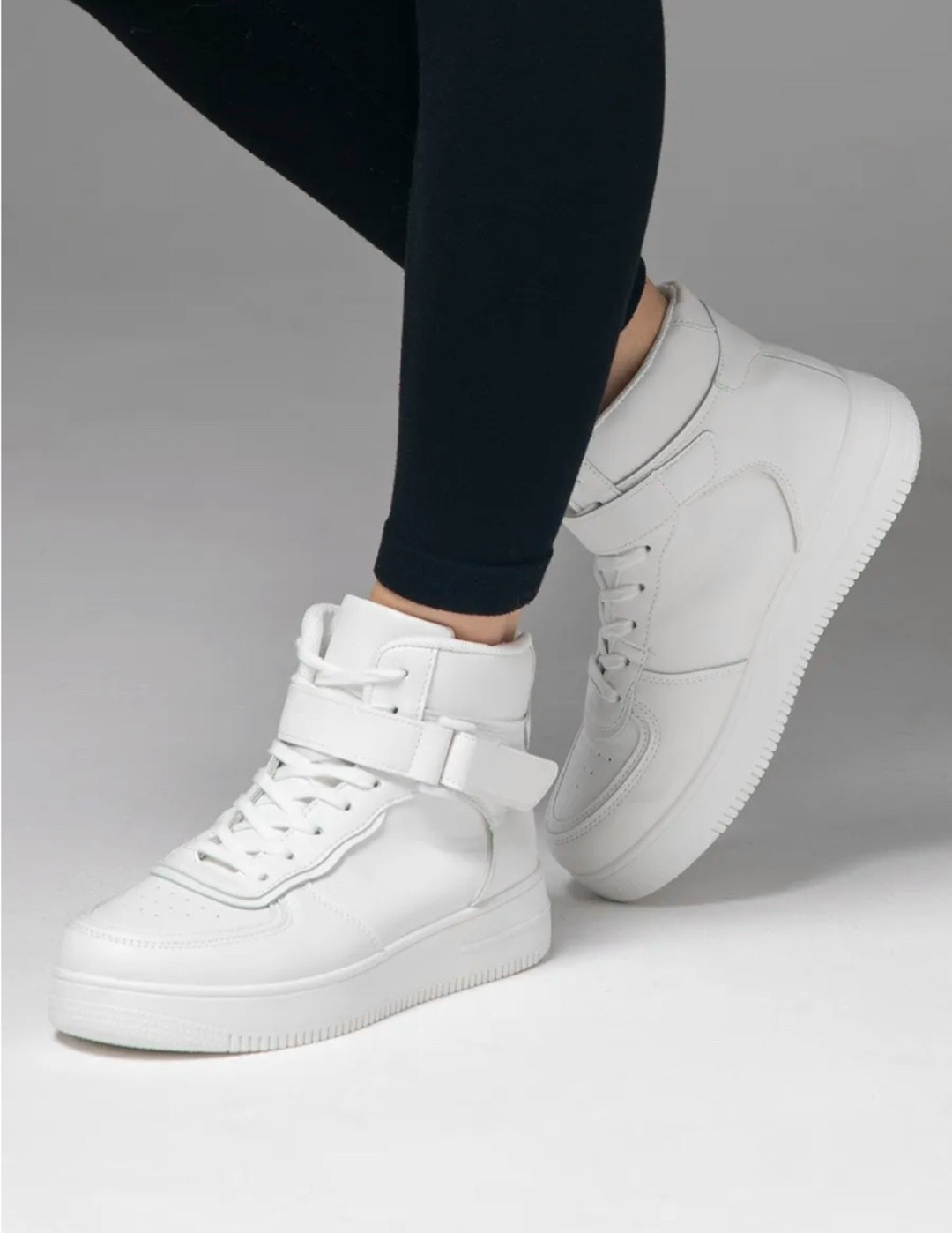 ,кроссовки женские белые,кроссовки женскиe,кроссовки демисезонные белые,завышенные кроссовки женские