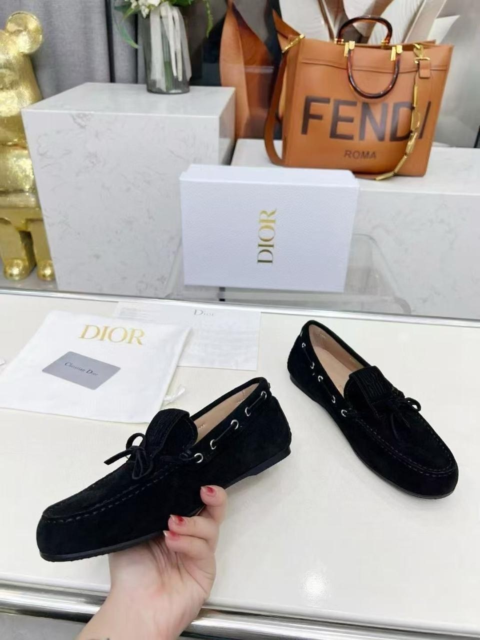 лоферы женские розовые,,dior женские,лоферы dior,женские мокасины